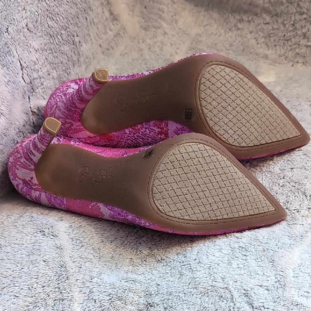 Jessica Simpson Pink Patterned Heels - Picture 3 of 9